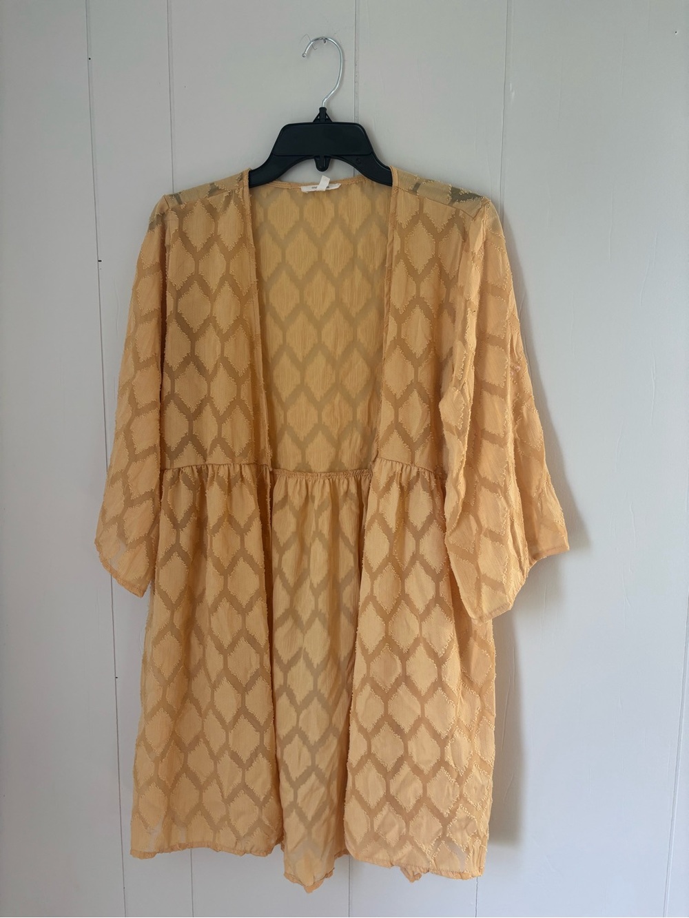 Lightweight Yellow Patterned Kimono
